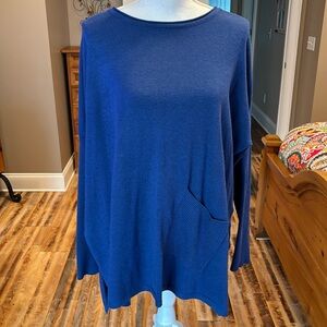 Altar’d State sweater size S/M